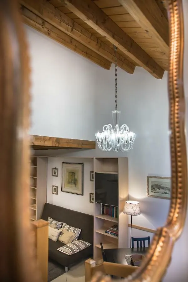 Duplex At The Entrance To Venice 2 Bathroom And Terrace